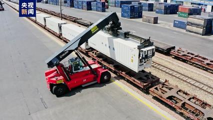 中老鐵路發送旅客2780多萬人次 今年以來跨境貨物同比增加29.7%